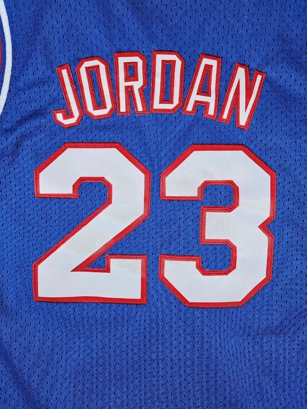 Michael Jordan 'Tune Squad' #23 Kids Basketball Jersey / Kids Size XS